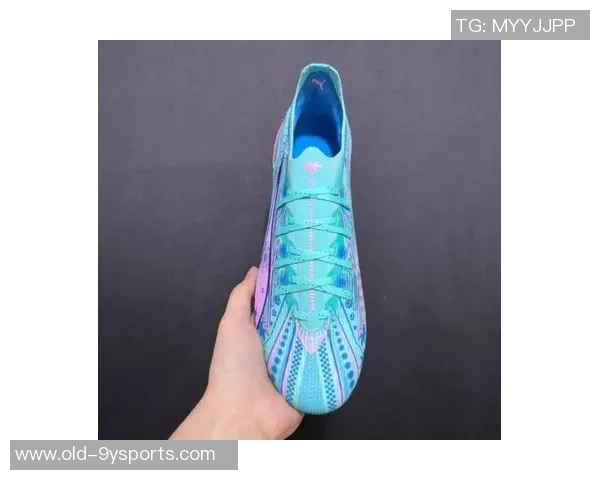 绝版足球鞋的魅力与收藏价值探秘,球迷必备的稀有宝藏之选 绝版足球鞋的魅力与收藏价值探秘,球迷必备的稀有宝藏之选