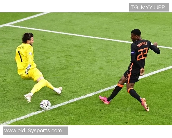 荷兰足球服的历史演变与设计特色探讨 荷兰足球服的历史演变与设计特色探讨