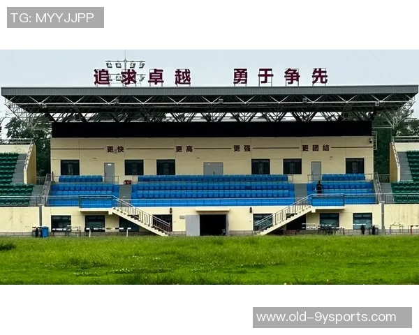 足球不仅是一项运动更是连接世界的桥梁与文化的交融 足球不仅是一项运动更是连接世界的桥梁与文化的交融